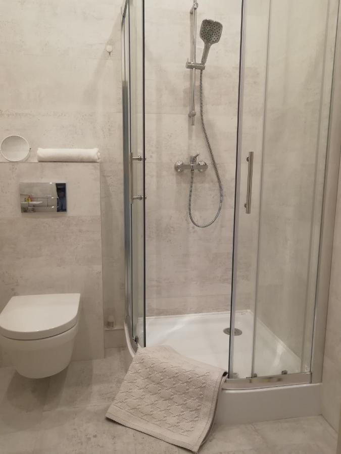 Lux Apartment, Near Metro Vasylkivska Kiev Eksteriør billede